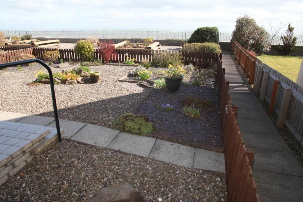 Bell Rock View Arbroath Apartment แองกัส ภายนอก รูปภาพ